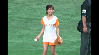 AAA宇野実彩子さんによるキュートで可愛い始球式！