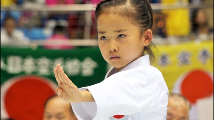 圧巻！空手少女、高野万優ちゃんの型 Mahiro Takano, Amazing Karate Girl